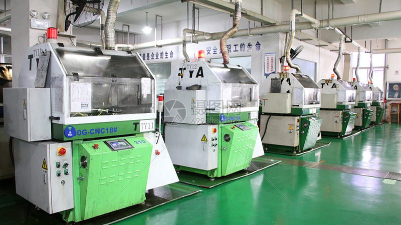 数控系统与PLC：数控机床的“大脑”与“神经
