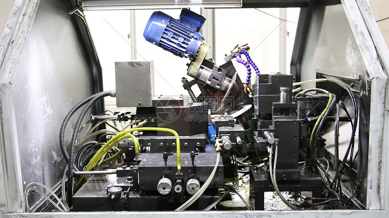 进口模具立式加工中心，哪些品牌更懂模具加工